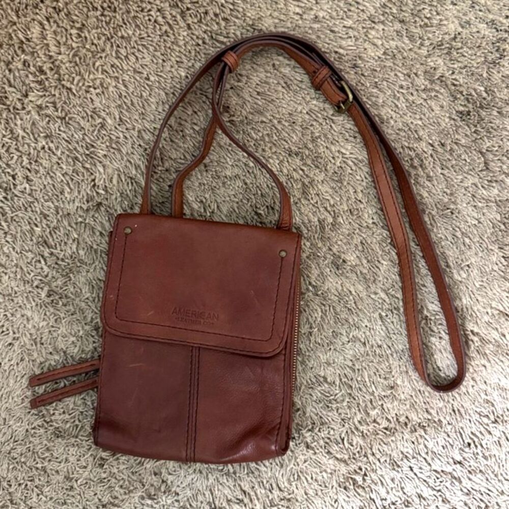 American Leather Co. Brown Leather Crossbody Bag Built in Wallet Travel Casual